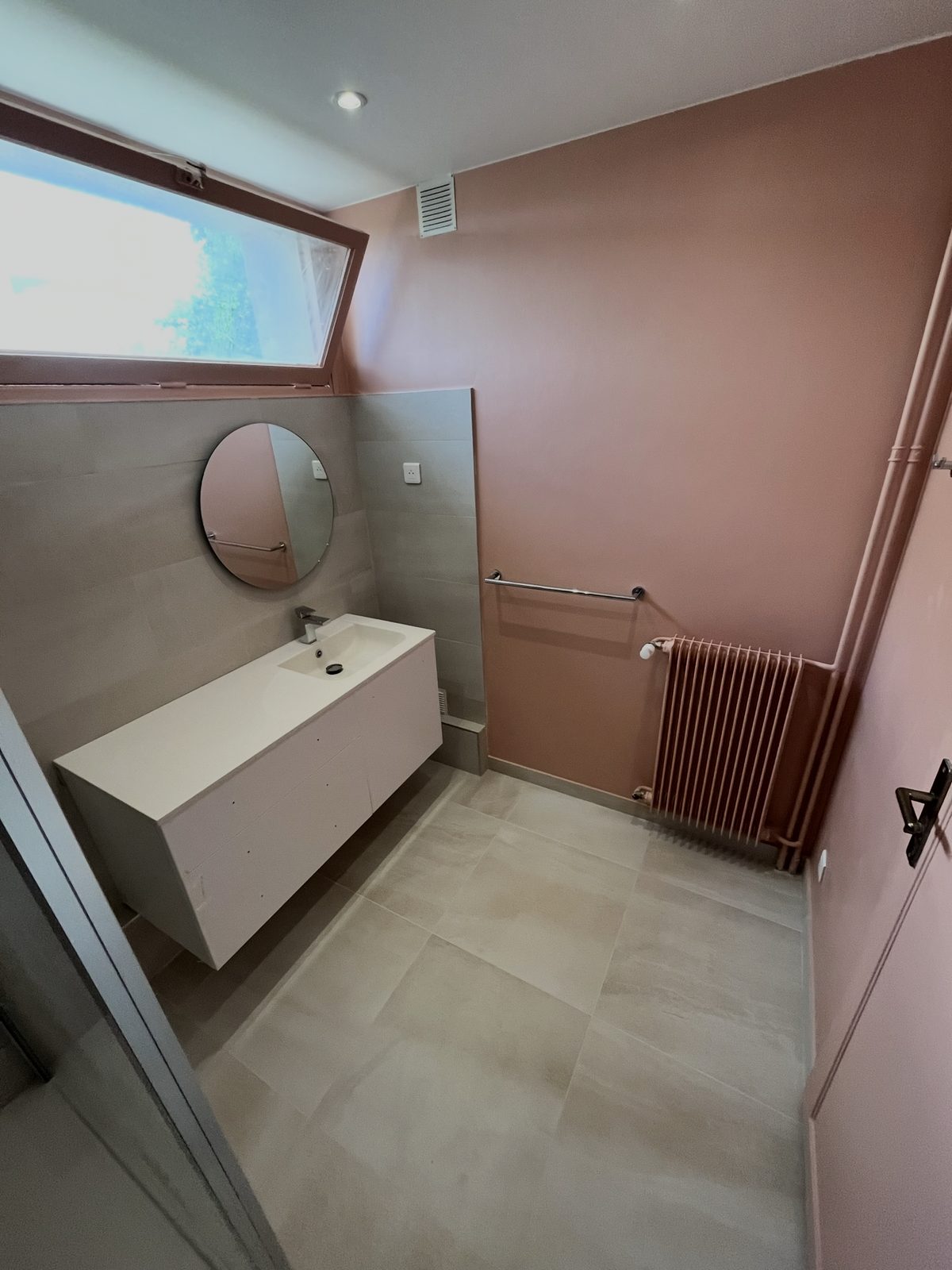 Rénovation complète d'une salle de bain — après travaux